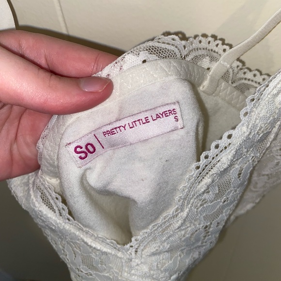 WHITE LACE CROP - Picture 3 of 3